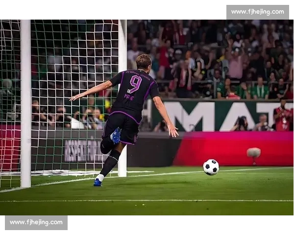 穆西亚拉正式接过拜仁 10 号！世俱杯八强战在即，新篇章蓄势待发