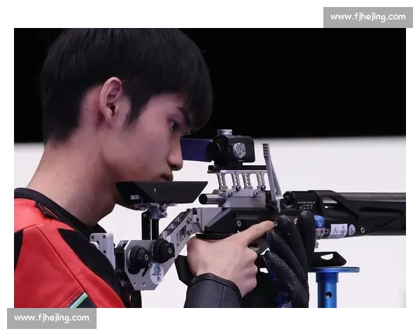 盛李豪慕尼黑射击世界杯逆转摘 1 银 1 铜 资格赛破纪录彰显实力 盛李豪慕尼黑射击世界杯逆转摘 1 银 1 铜 资格赛破纪录彰显实力